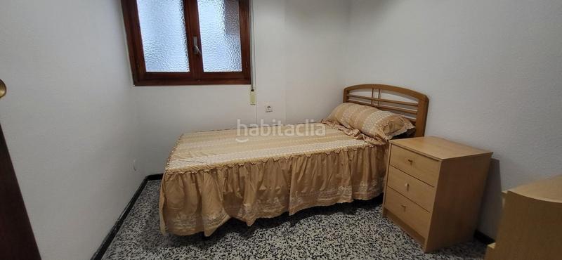 Foto 4d13bb58-7e94-46c5-880b-7a05e61fd622. Miete etagenwohnung in Mercado Alicante