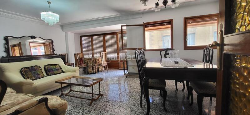 Foto dc062627-ffb1-4f88-aceb-f7802d694cab. Alquiler piso en Mercado Alicante