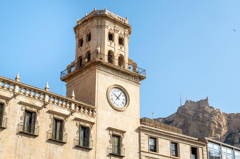 Foto 77d2ffe8-562d-450c-9158-7a49747df8f5. Location appartement dans Barrio del Centro Alicante