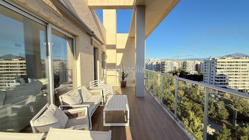 Foto 2129b36c-b74f-43e8-ad70-6d96f5366705. Lloguer àtic amb calefacció aparcament piscina a Alicante