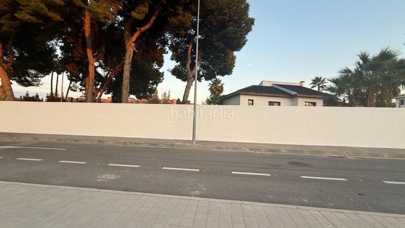 Foto 0f9fb6b8-af64-40b6-b816-ad3ce1fb9c61. Terreno residencial parcela en Vistahermosa en Vistahermosa Alicante