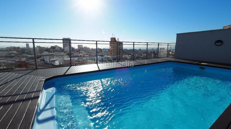 Foto acfaacf5-698d-4976-b458-020a9a1be19a. Alquiler ático  en alquiler en san blas con piscina, garaje y gran terraza en Alicante