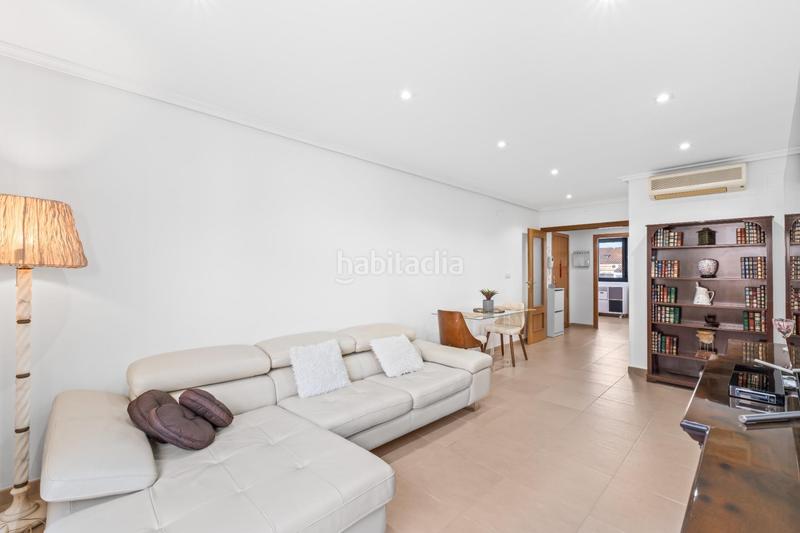 Foto 863c3798-a54a-45ba-9fb9-97197c7233f2. Attique avec chauffage parking dans San Blas Alicante