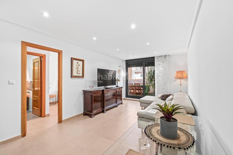 Foto 9e511f27-bb9d-4fdf-941f-4ec824d8a0ea. Attique avec chauffage parking dans San Blas Alicante