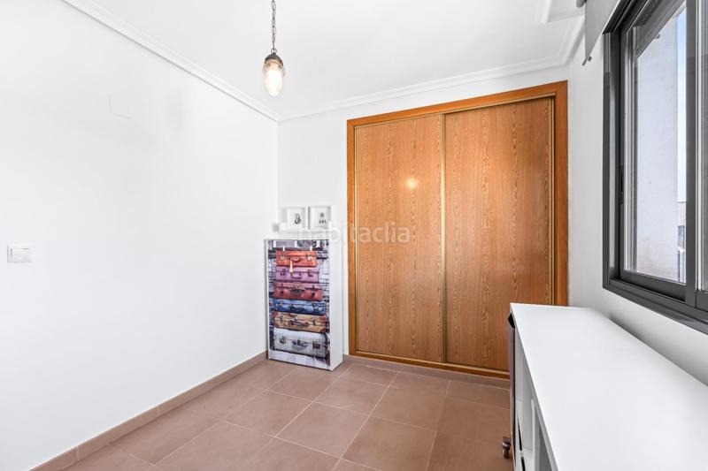 Foto ce08e8a4-27b9-45ad-828e-3c2af261cc27. Attique avec chauffage parking dans San Blas Alicante