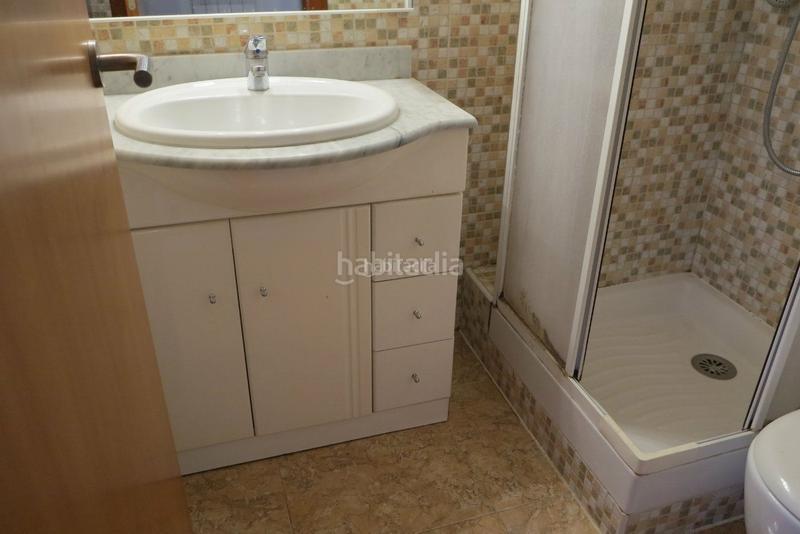 Foto 67c4b03e-beba-48dd-b9e0-2f0a797bf924. Pis a carrer jerez 48 a Egara Terrassa