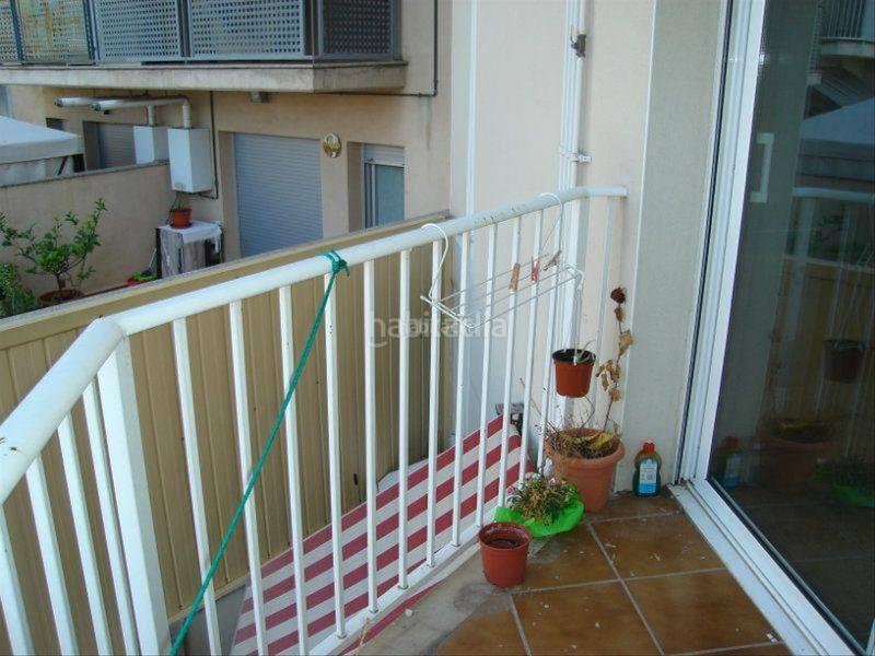 Foto c7e0bc5a-e7fe-4837-ac69-5daffdf1fd67. Pis a carrer jerez 48 a Egara Terrassa