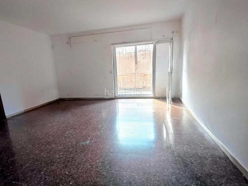 Foto 5dd2709b-5ab5-46ba-8ea2-8b935622814c. Piso pis 4 habitacions en Can Parellada Terrassa