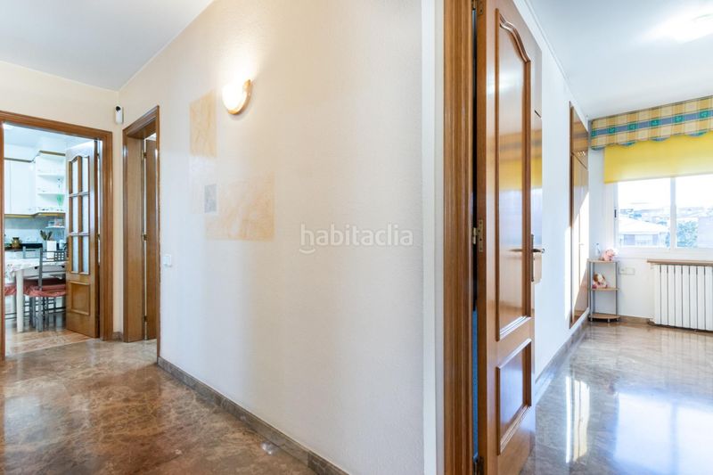 Foto 4654e16b-ac11-419d-9e7a-6345a9cbeabc. Casa amb calefacció piscina a Can Parellada Terrassa