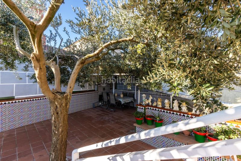 Foto 5c7fcd15-7bee-4333-bdab-3b5c23fd7ed1. Casa amb calefacció piscina a Can Parellada Terrassa