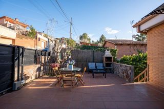 Maison  Vista alegre. Casa 5 habitacions i piscina