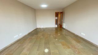 Miete Zweistöckige Wohnung  Montseny. Dúplex amb terrasses i sense mobles