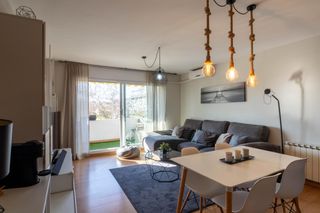 Etagenwohnung  Madrid. Pàrquing inclòs per entrar a viure