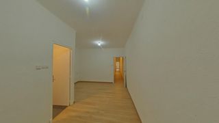 Flat  California 18. Llogat només per a inversor