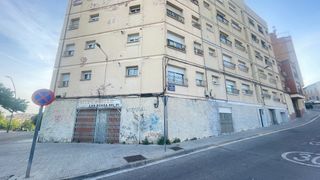Pis a Sant ferran 1. Projecte per canvi d�s en 2 habitatges de nova construcci�