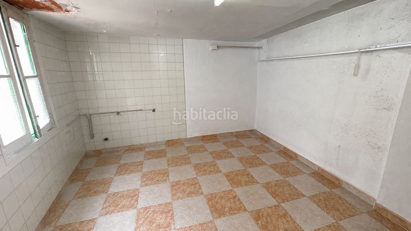 Foto ee6afc1c-fb8e-4ce8-b37d-1459248d04bb. Casa amb calefacció a Zona Esportiva Terrassa