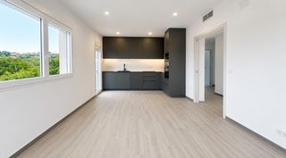 Rent House in Vista alegre 141
