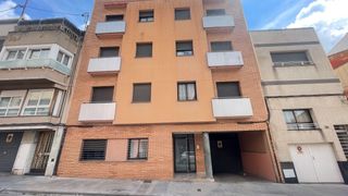 Lloguer Aparcament cotxe a Miquel servat 29. Plaça de pk