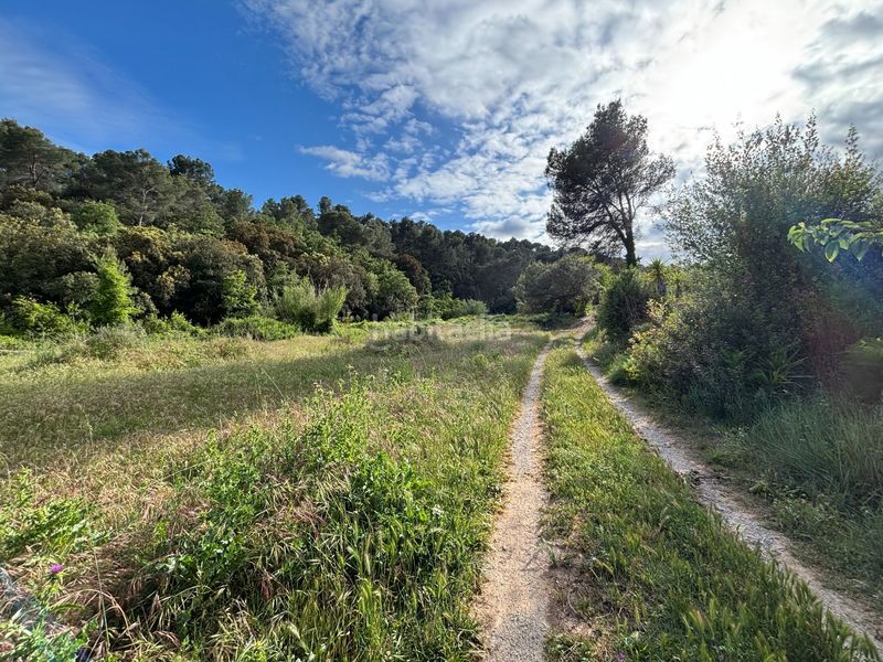 Foto f6fb82a2-53f5-40fc-8f7c-c92bf4fec32c. Finca rústica a Eixample - Can Bogunyà Castellar del Vallès