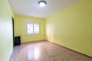 Etagenwohnung  Periodista grane. Pis 4 habitacions