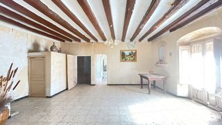 Casa  Carrer major. Per a reformar