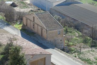 Casa in Carrer muralla, 2. Casa aïllada amb garatge i terreny