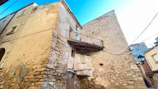 Country house in Carrer major 20. Casa per reformar