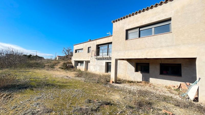 Foto af49ffbb-a3f5-44a9-bba4-879f77e253f9. Masia a Rocafort de Queralt