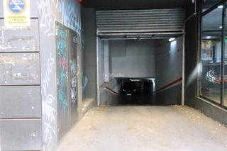 Parking coche en Plaça Catalunya - Escola Industrial