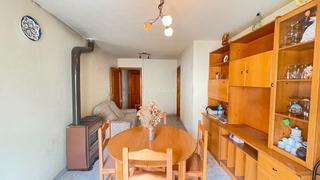 Masia  Carrer major. Casa amb garatge i bon estat