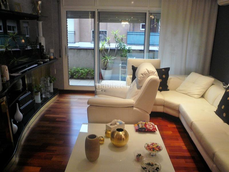 Foto 00df6f5d-a0e1-4308-a1f6-835f04fd82b7. Haus in Ca n'Aurell Terrassa