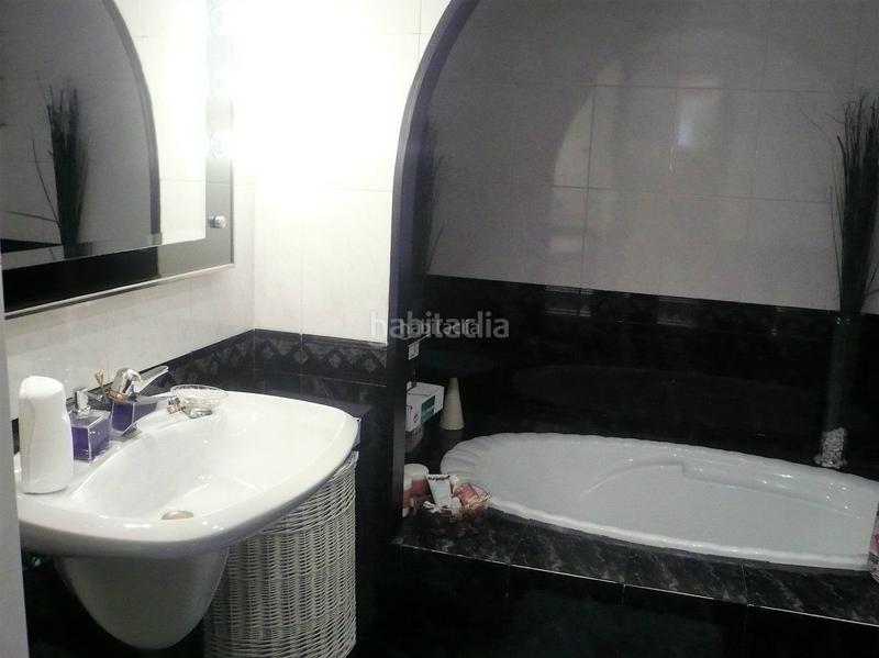 Foto 1e54ab14-0146-46ef-8245-e7cd85a847fe. Haus in Ca n'Aurell Terrassa