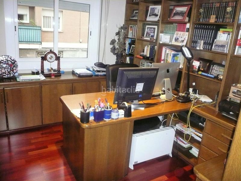 Foto c1cae11f-931e-400b-8749-9ec04f38ab0b. Haus in Ca n'Aurell Terrassa