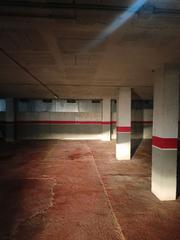 Autoparkplatz in Carrer ancianitat. Gran plaça de pàrqing