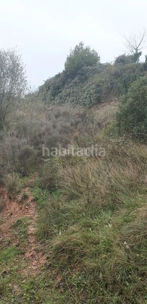 Foto f1227025-e933-4cb0-a223-22e2320a4ab5. Terreno residencial parcella edificable de 736 m2 en Rellinars