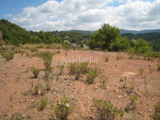 Terreno residencial en Rellinars. Parcella edificable de superfície de 928 m2.