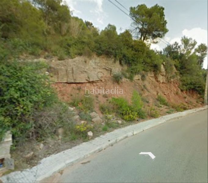 Foto 4ecade4a-ff60-4f40-9e37-98f81c53a0f8. Terreno residencial parcella edificable de 946 m2. en Rellinars