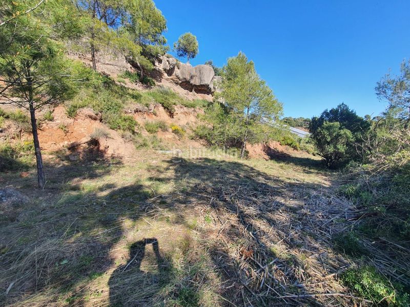 Foto 7896eecd-1ae2-4bd3-8d46-e8ca90393da8. Terreno residencial parcella edificable de 946 m2. en Rellinars