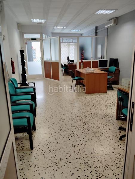 Foto b51e30e9-9a5f-4f79-bd46-76a3b962513a. Business premise in Zona Esportiva Terrassa