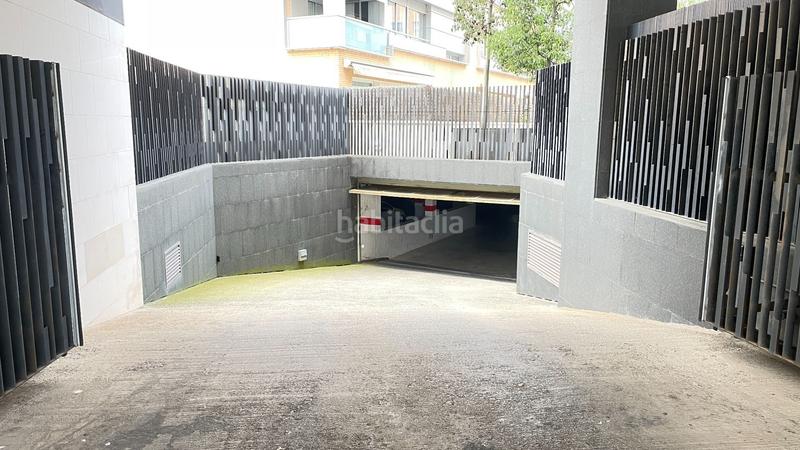 Foto b091fd1c-f5e8-4984-a846-d859234e9270. Affitto posto auto in Can Roca Terrassa