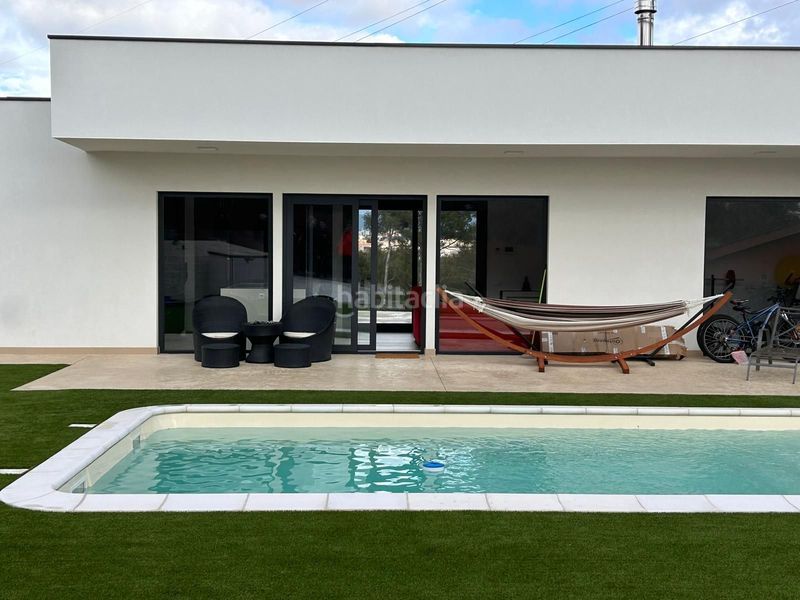 Foto d7aa55a8-a613-4ded-9248-82d5ffcc30a3. Casa a la cresta 2 a Vacarisses