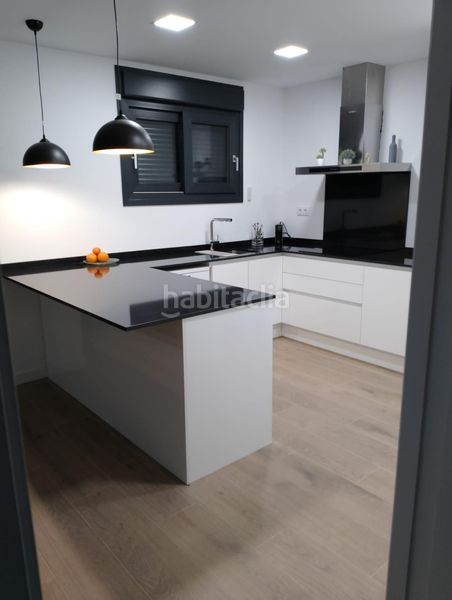 Foto e4428726-cbfa-43ae-99e5-c41e8a582fa3. Casa a la cresta 2 a Vacarisses