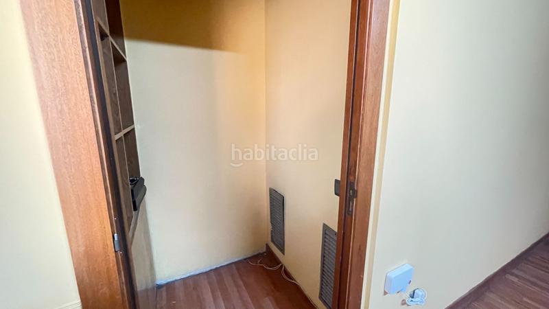 Foto 9336f65c-15cd-43a4-8db7-999a80383a6c. Alquiler local comercial local industrial per a taller o magatzem en Sabadell