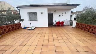 Haus in Del pino 4. Casa amb garatge i piscina