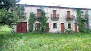 Country house in Vallfogona de Riucorb. Gran casa per a rehabilitat en la seva totalitat
