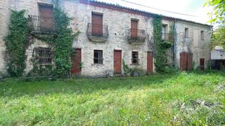 Masía en Vallfogona de Riucorb. Gran casa per a rehabilitat en la seva totalitat