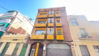 Business premise in Rafael casanovas 75. Local per a magatzem o garatge