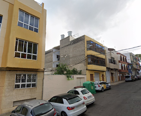 Terrain résidentiel à Calle alto de los leones 23