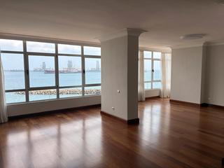 Flat in Avenida Alcalde José Ramirez Bethencourt 81