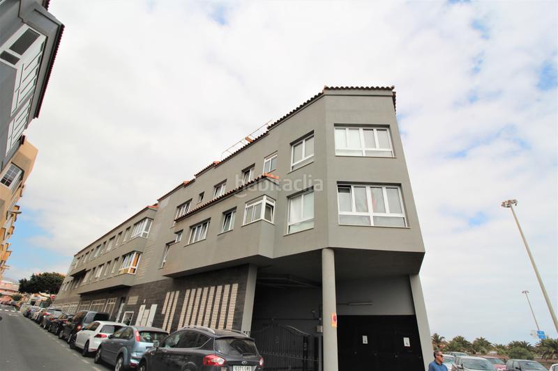 Foto 2f4ad61a-d003-4576-819f-6330d1476614. Alquiler piso en calle ansite 7 atico cruce melenara en Telde